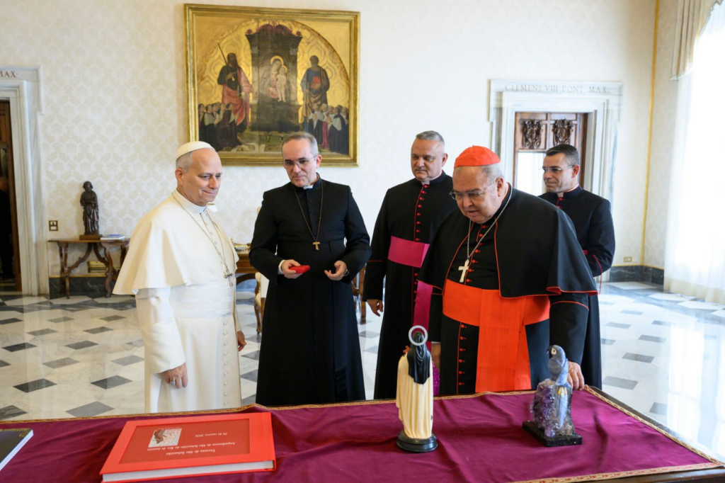 PADRE MARCELO SANTO PADRE 2