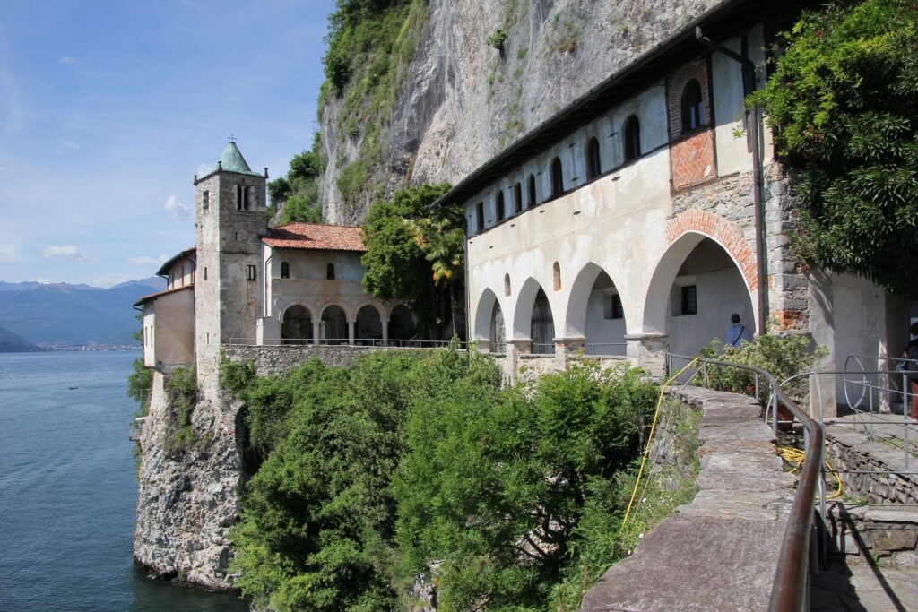 GITA A SANTA CATERINA AL SASSO (LEGGIUNO)